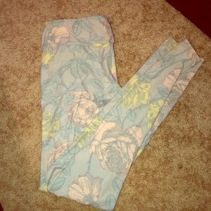 LuLaRoe leggings